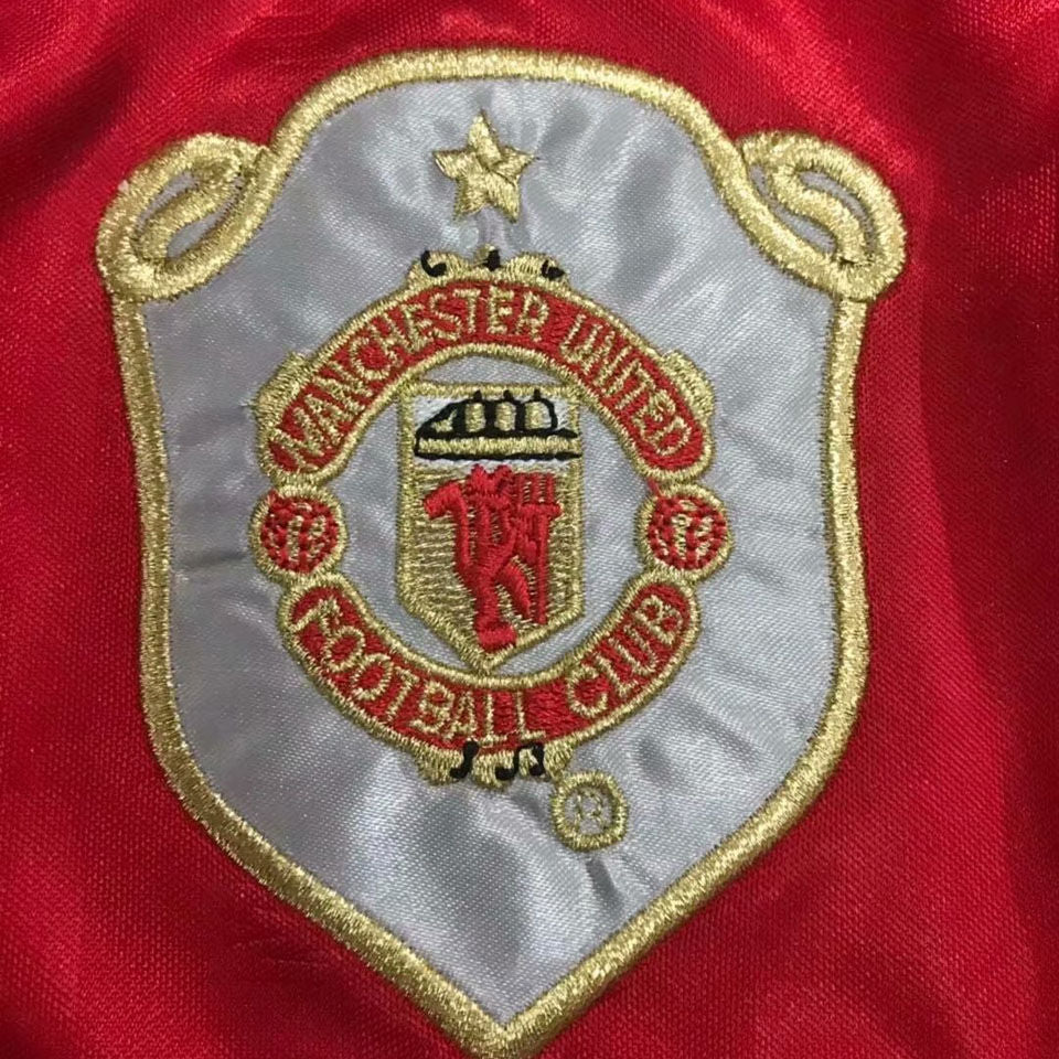 Manchester United Retro Version 99