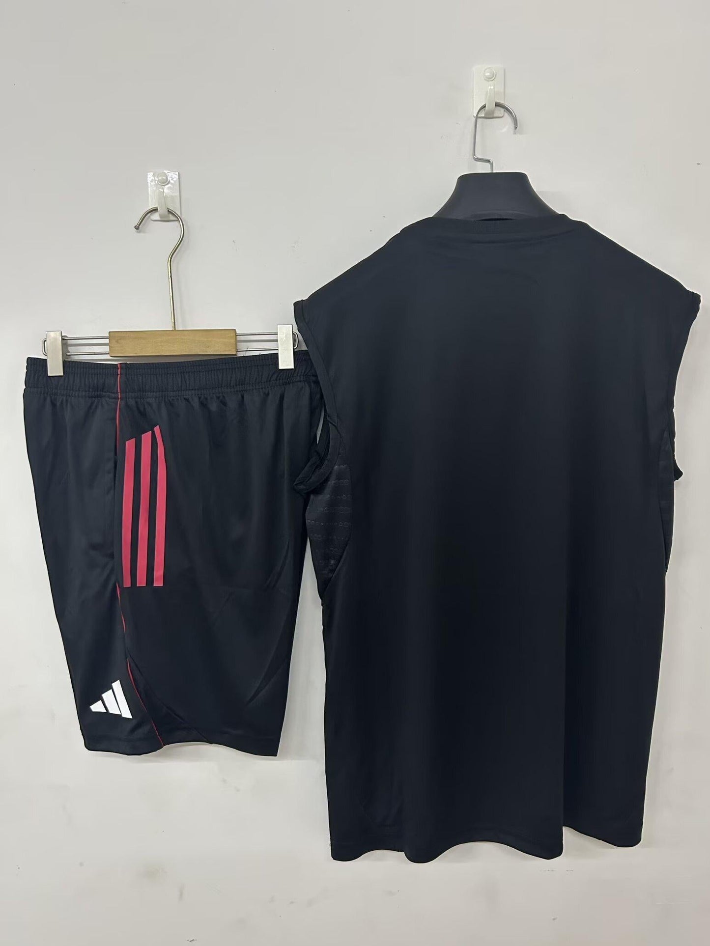 Ajax Entrenamiento kit 25