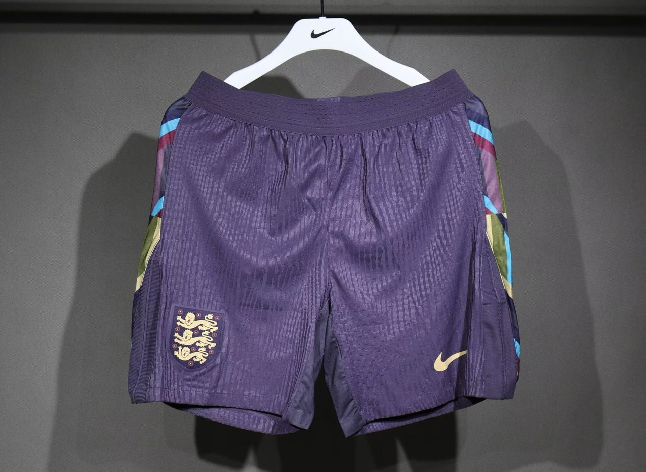 Short Inglaterra Player Version