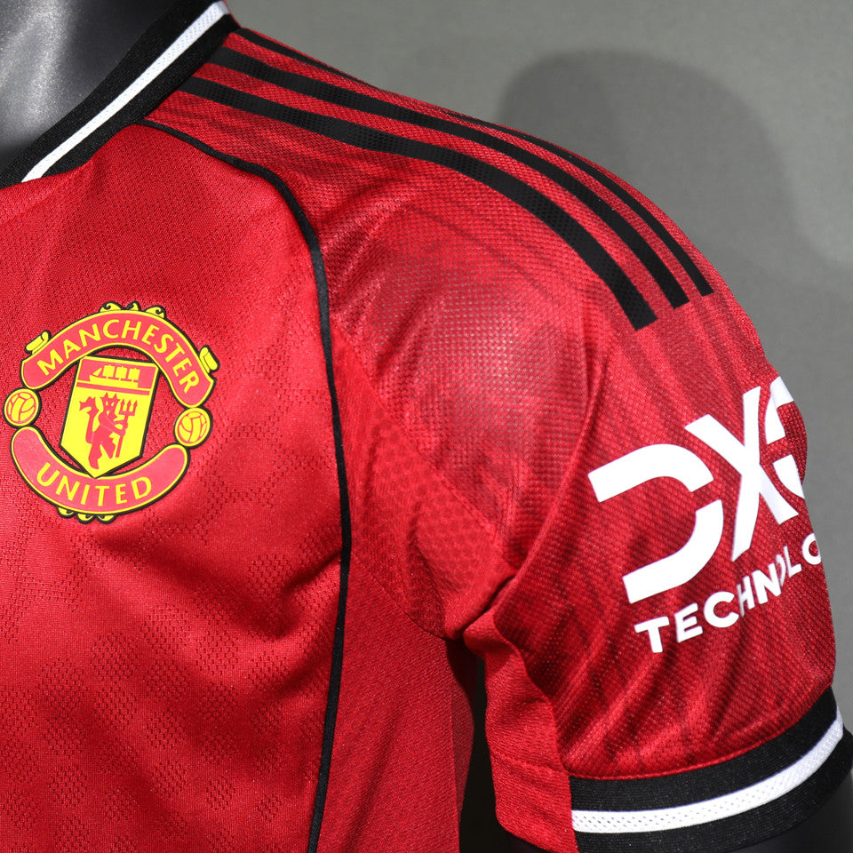 Manchester United Player Version 25/26