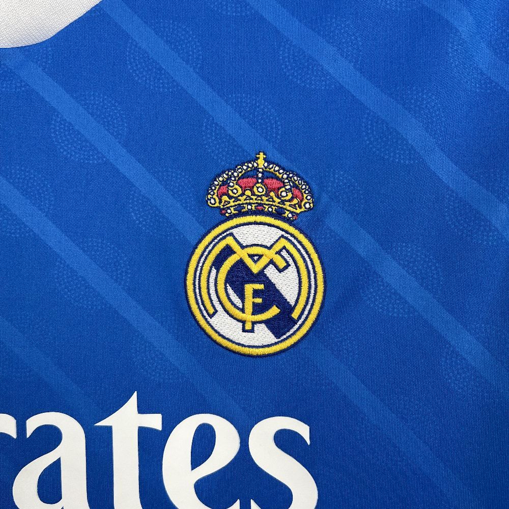 Real Madrid Fan Version 25/26 Manga Larga