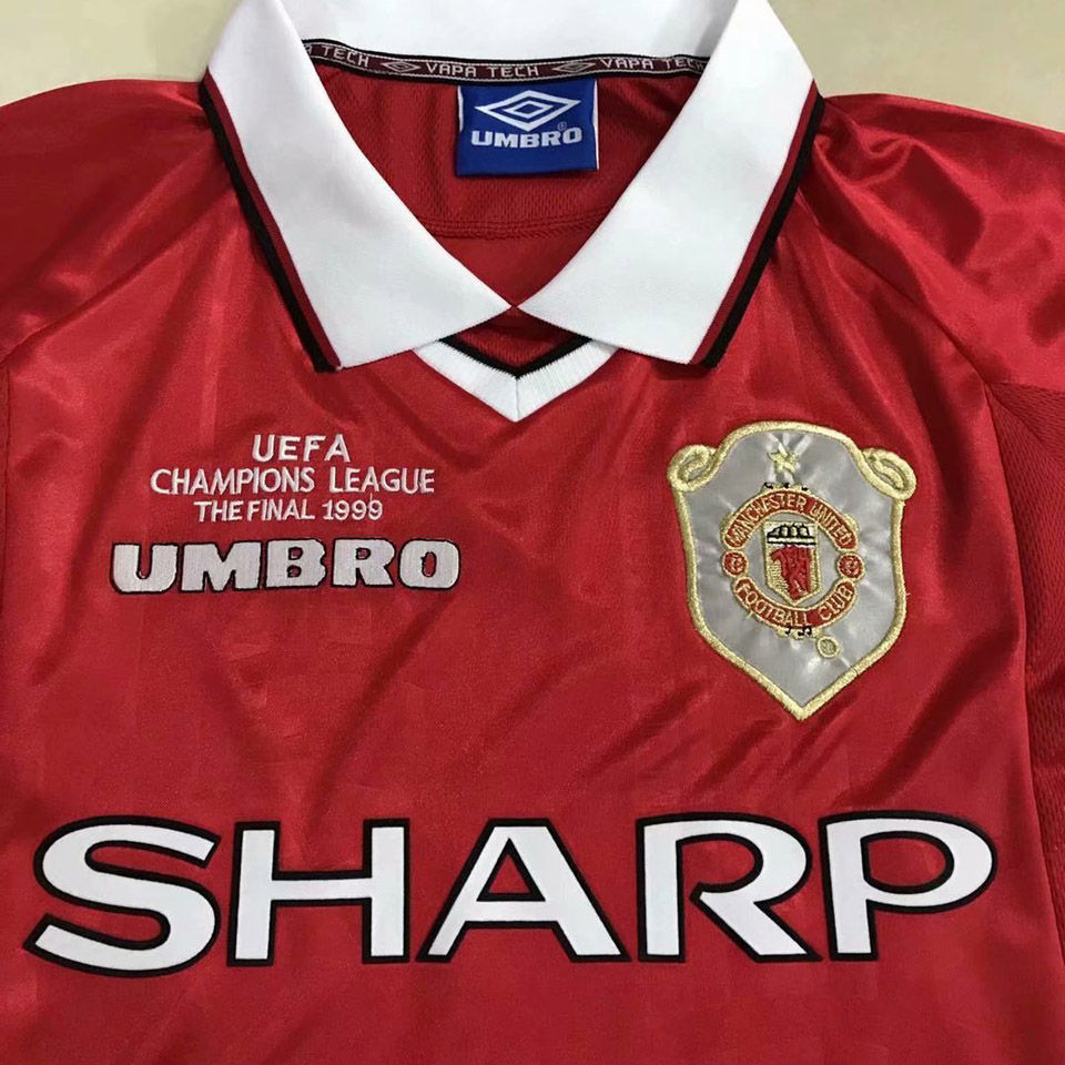 Manchester United Retro Version 99