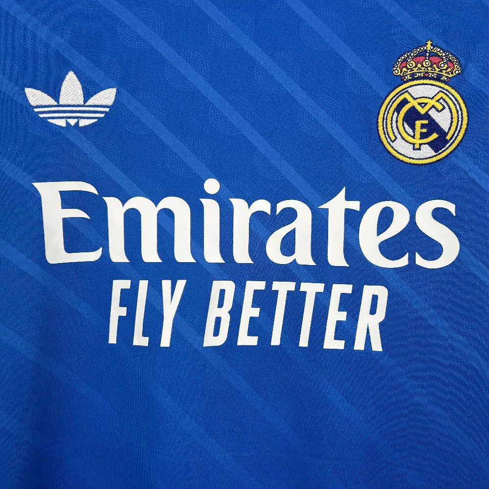 Real Madrid Fan Version 25/26 Manga Larga