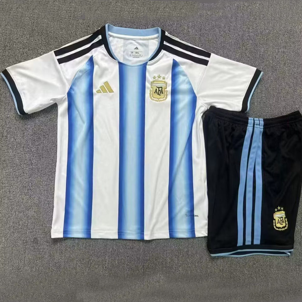 Argentina 26/27 - Niño