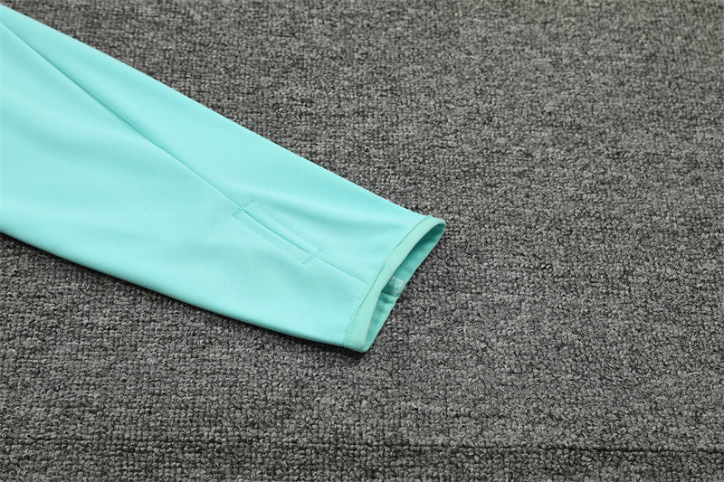 Conjunto Entrenamiento - Manchester United