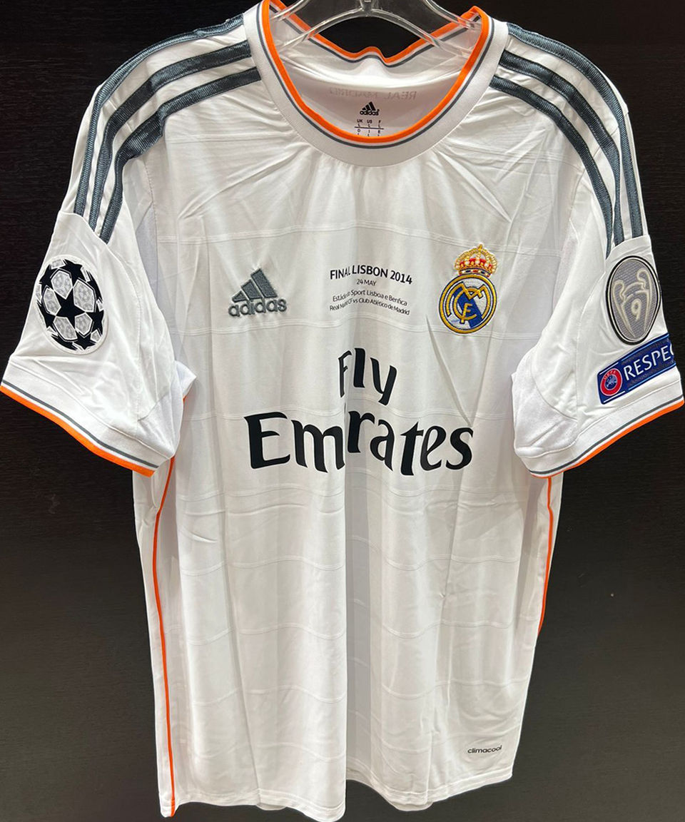 Real Madrid Retro Version (Player) 13/14
