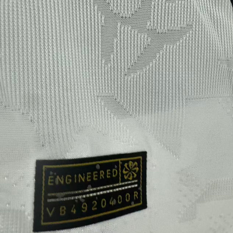 Inglaterra Player Version 26/27