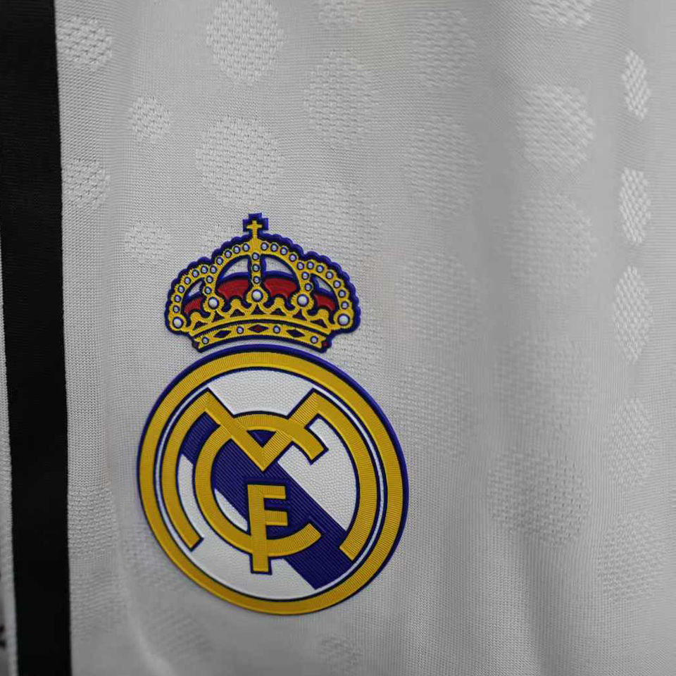 Short Real Madrid Player Version 25/26