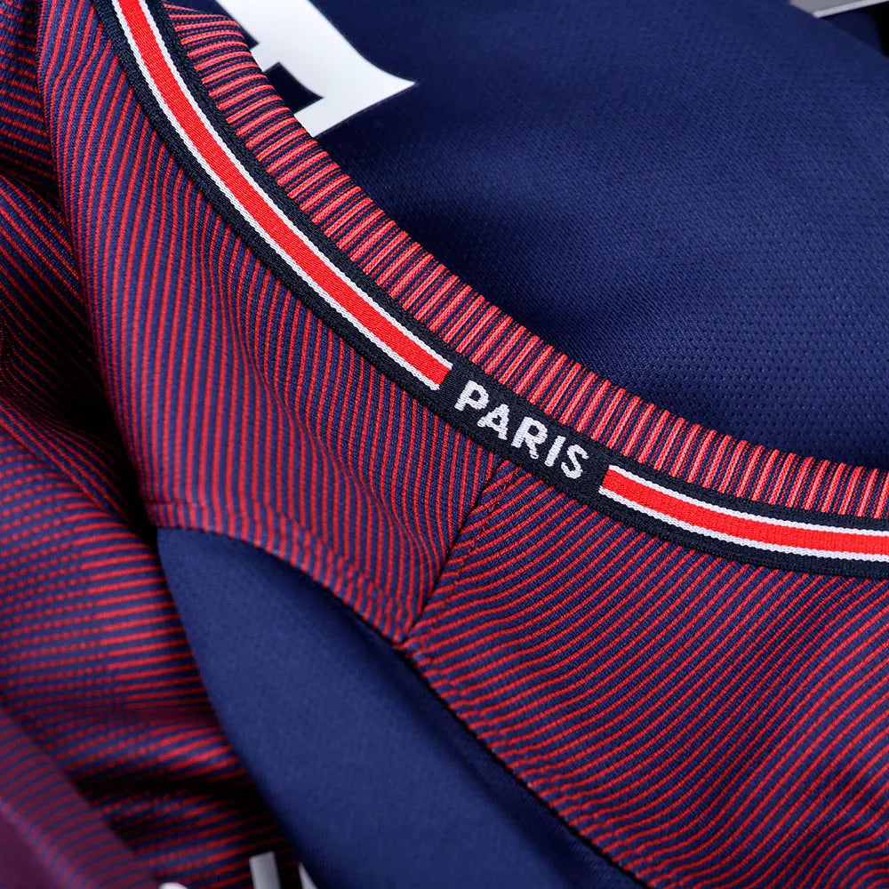 Paris Saint Germain Retro Version 17/18