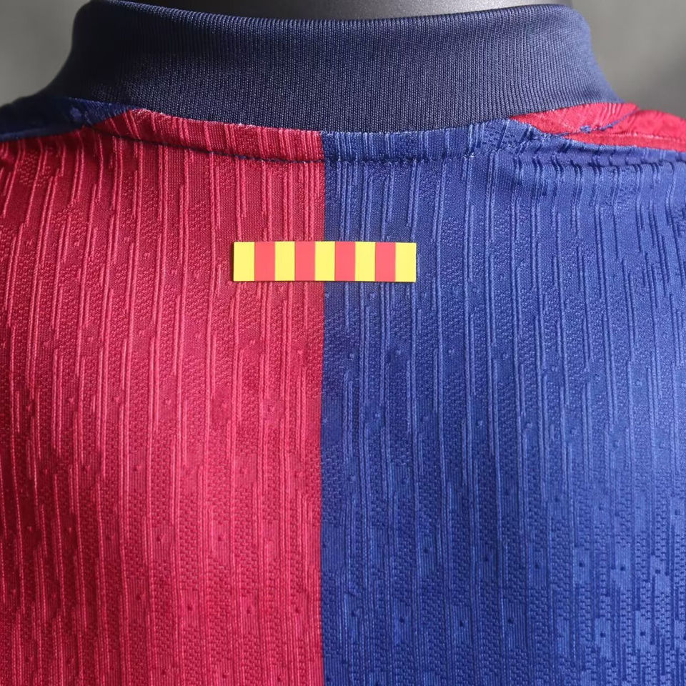 Barcelona Player Version 24/25 Coldplay