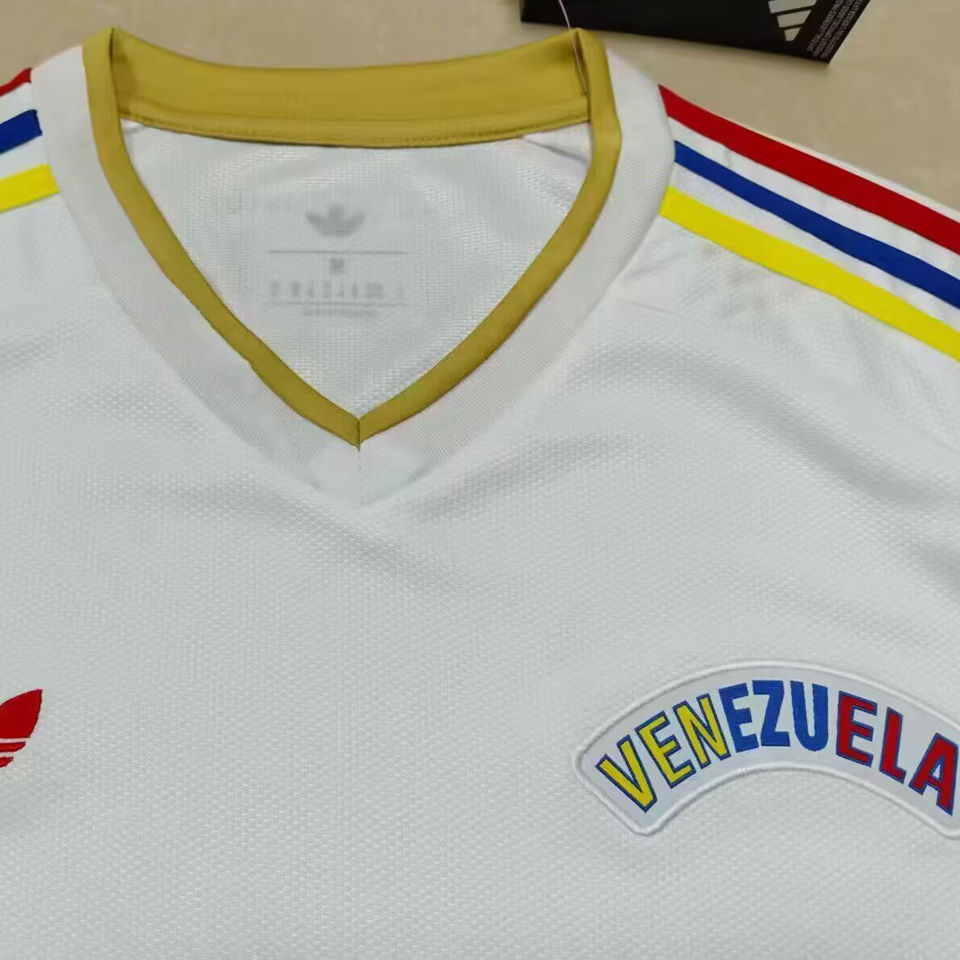 Venezuela Fan Version 26/27