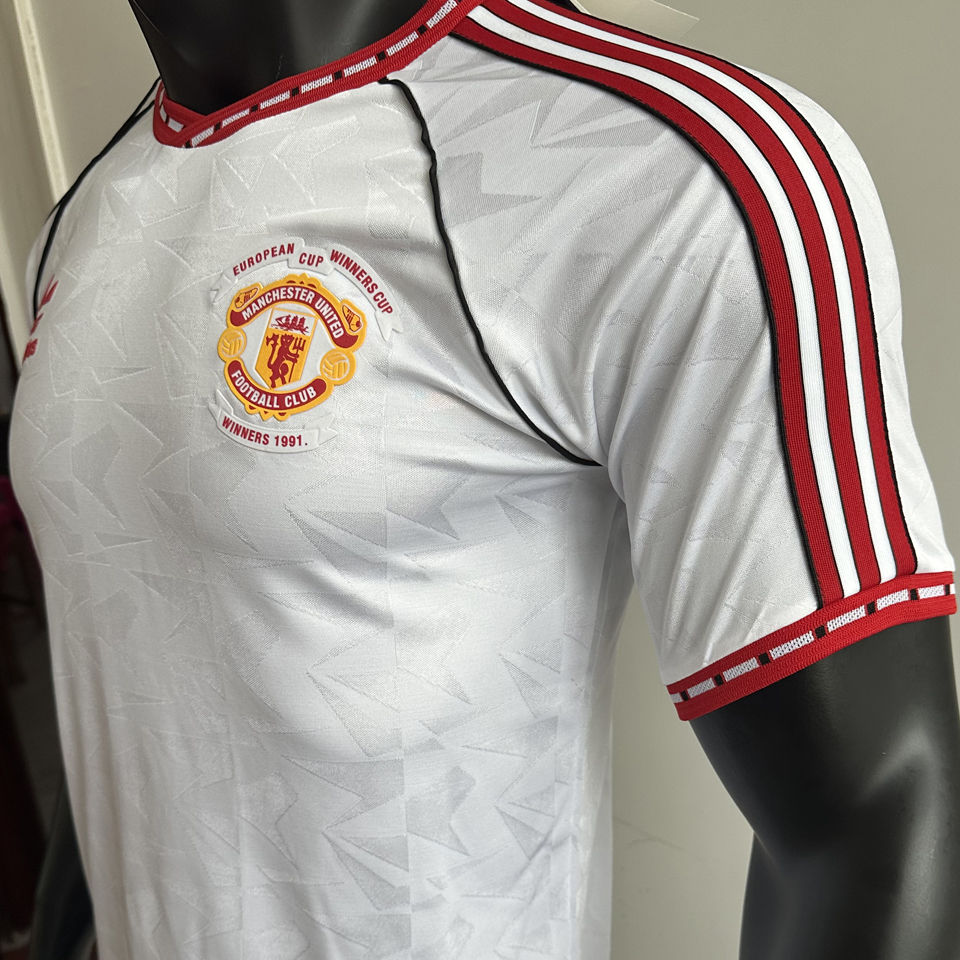 Manchester United Player Version 25/26