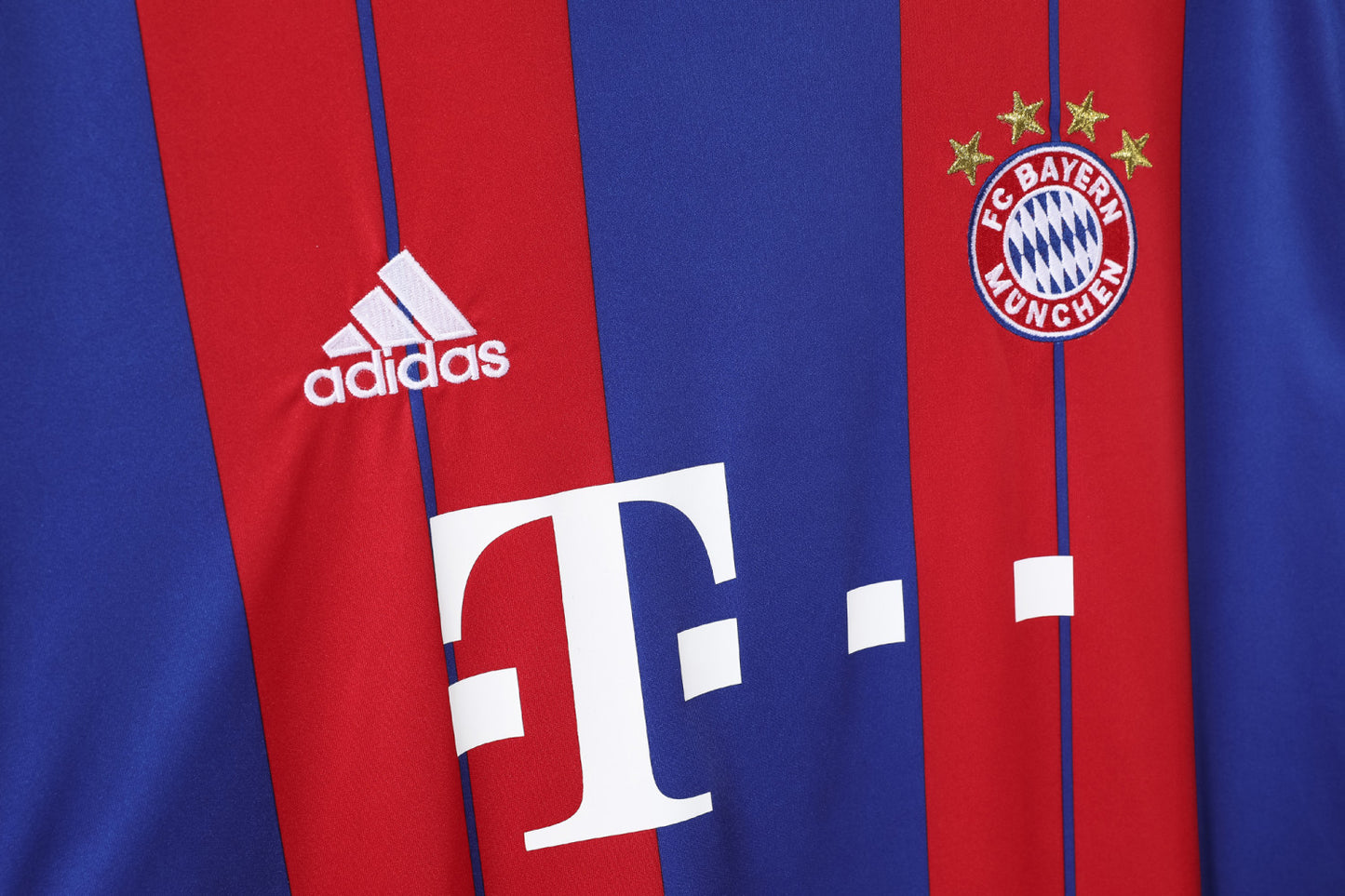 Bayern Munchen Retro Version 14/15