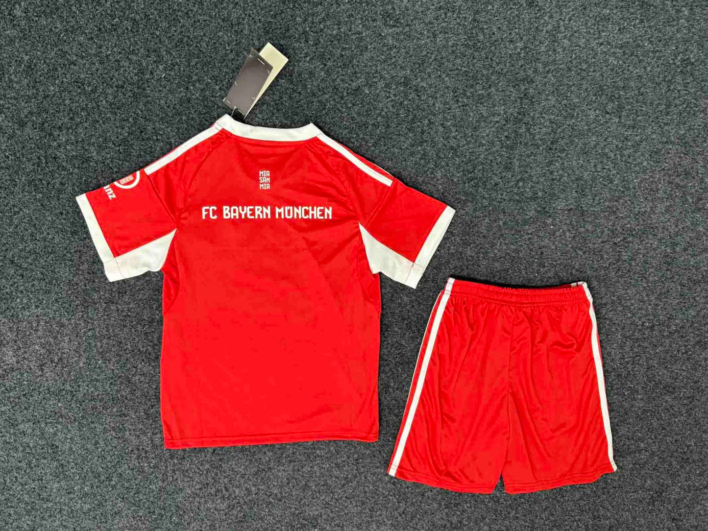 Bayern Munchen 25/26 - Niño