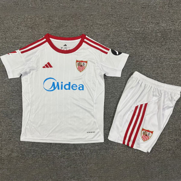 Sevilla 25/26 - Niño