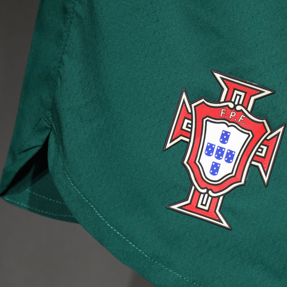 Short Portugal Player Version 25/26