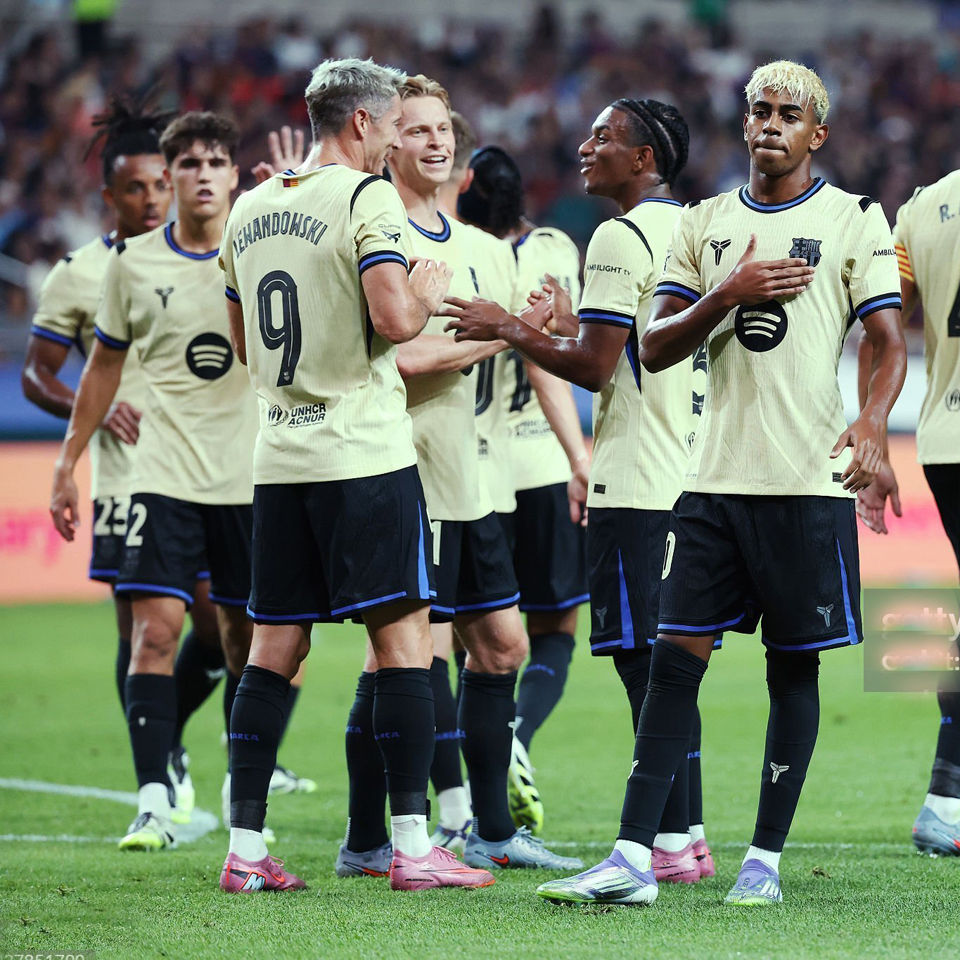 Short Barcelona Player Version 25/26