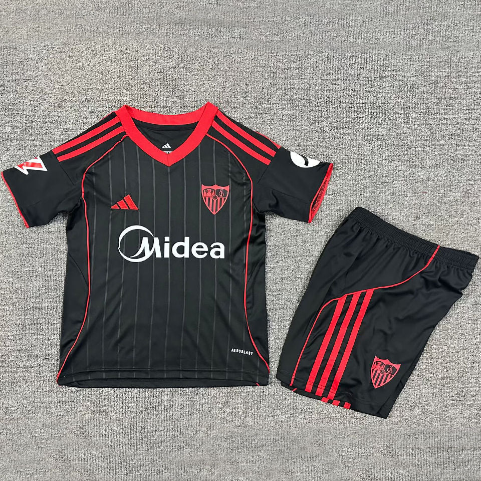 Sevilla 25/26 - Niño