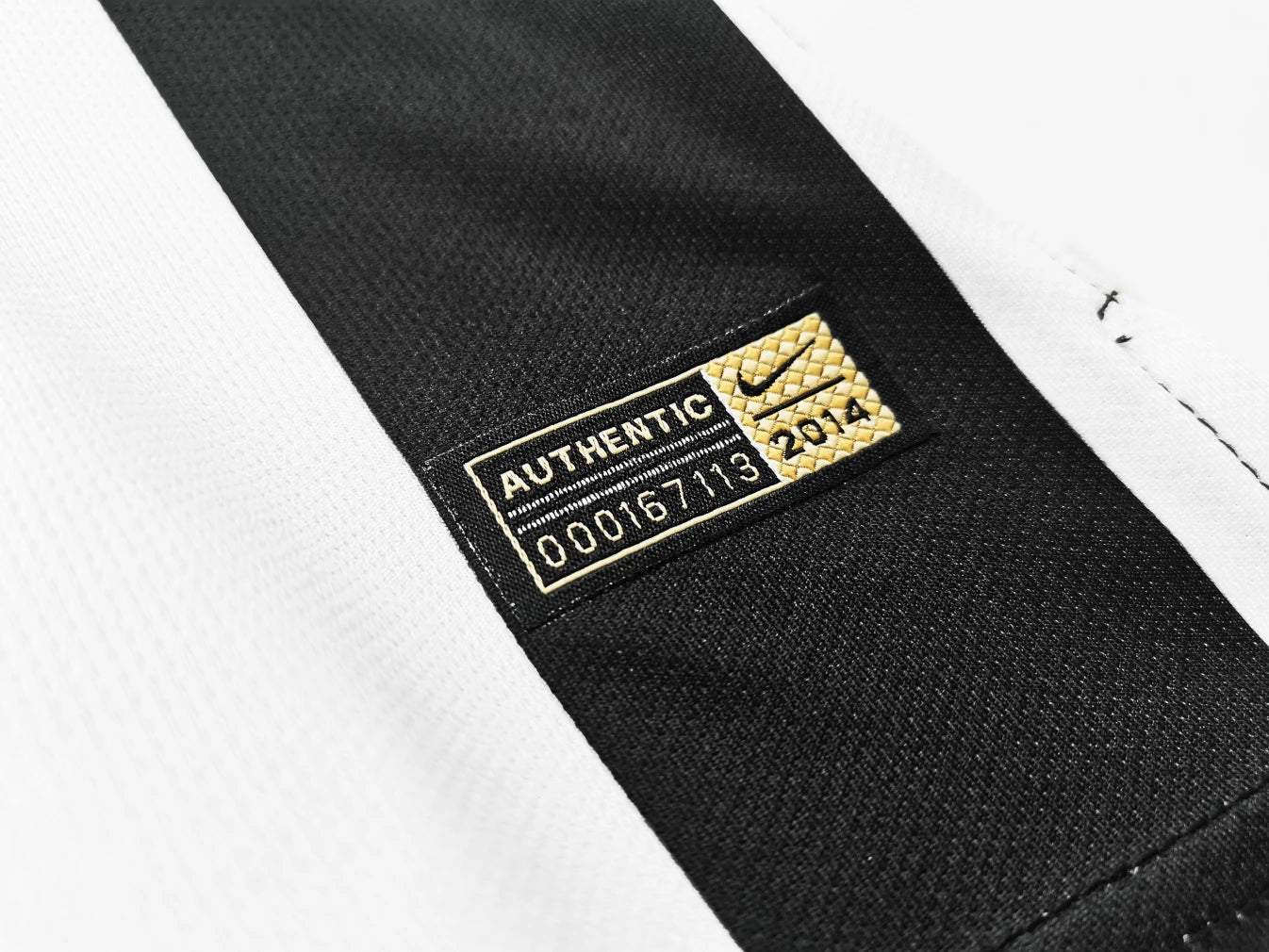 Juventus Retro Version 14/15