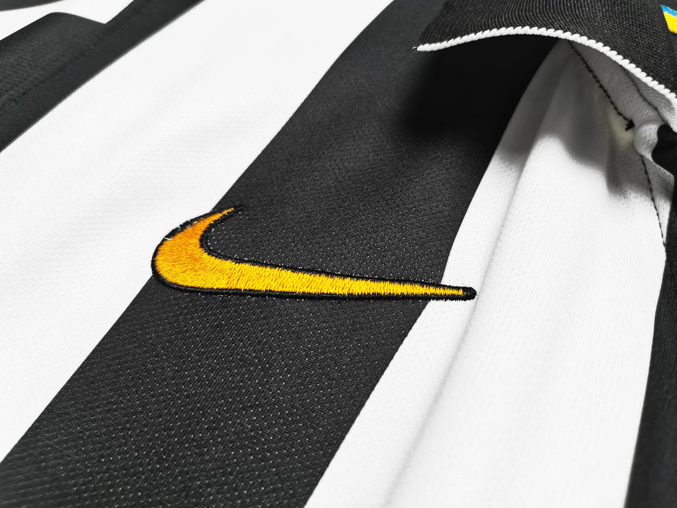 Juventus Retro Version 14/15