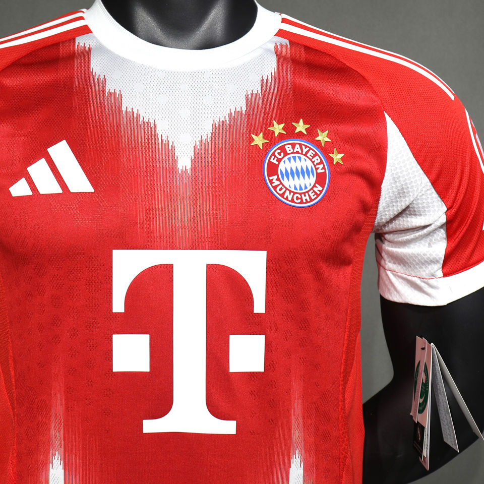 Bayern Munchen Player Version 25/26