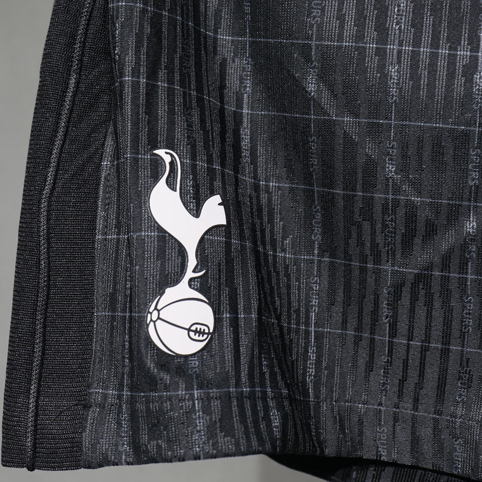Short Tottenham Player Version 25/26