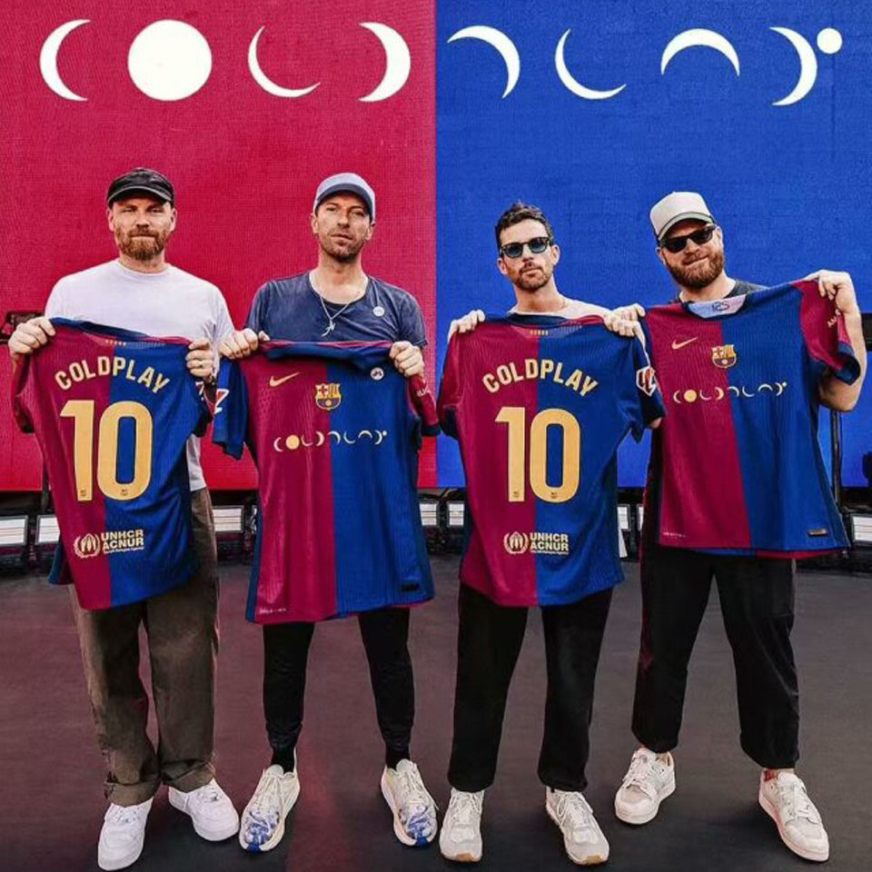 Barcelona Player Version 24/25 Coldplay
