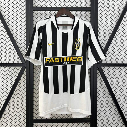 Juventus Retro Version 03/04