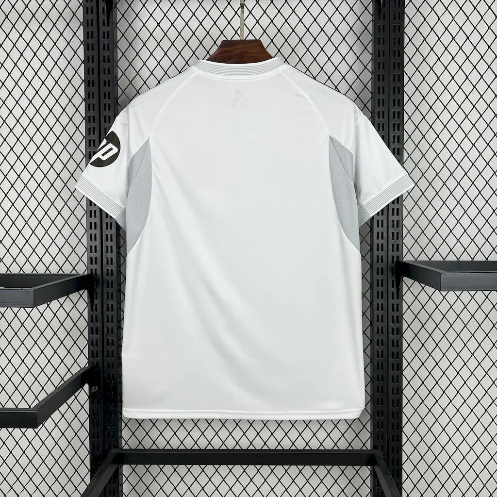 Real Madrid Fan Version 25/26