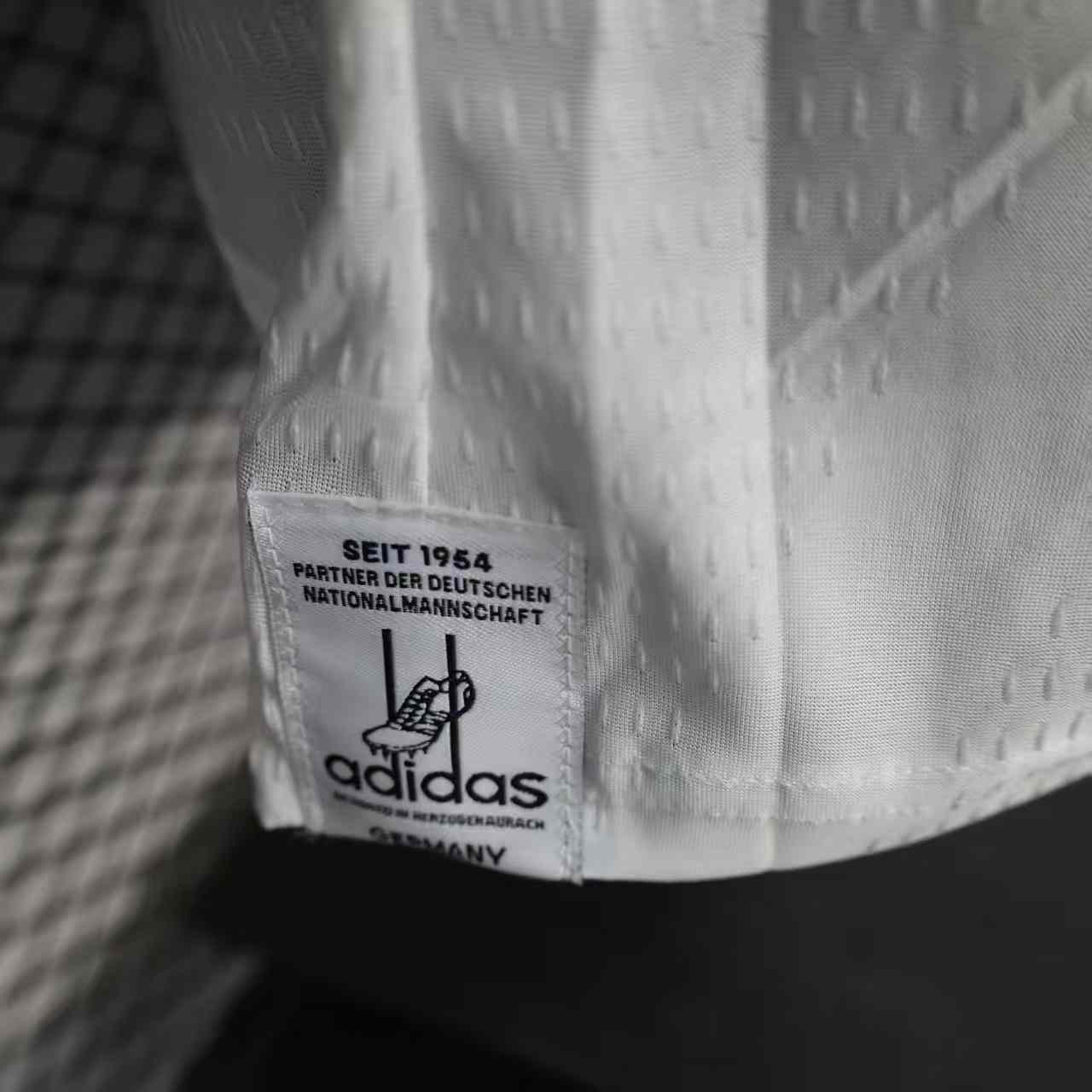 Alemania Player Version 26/27 - Manga Largas