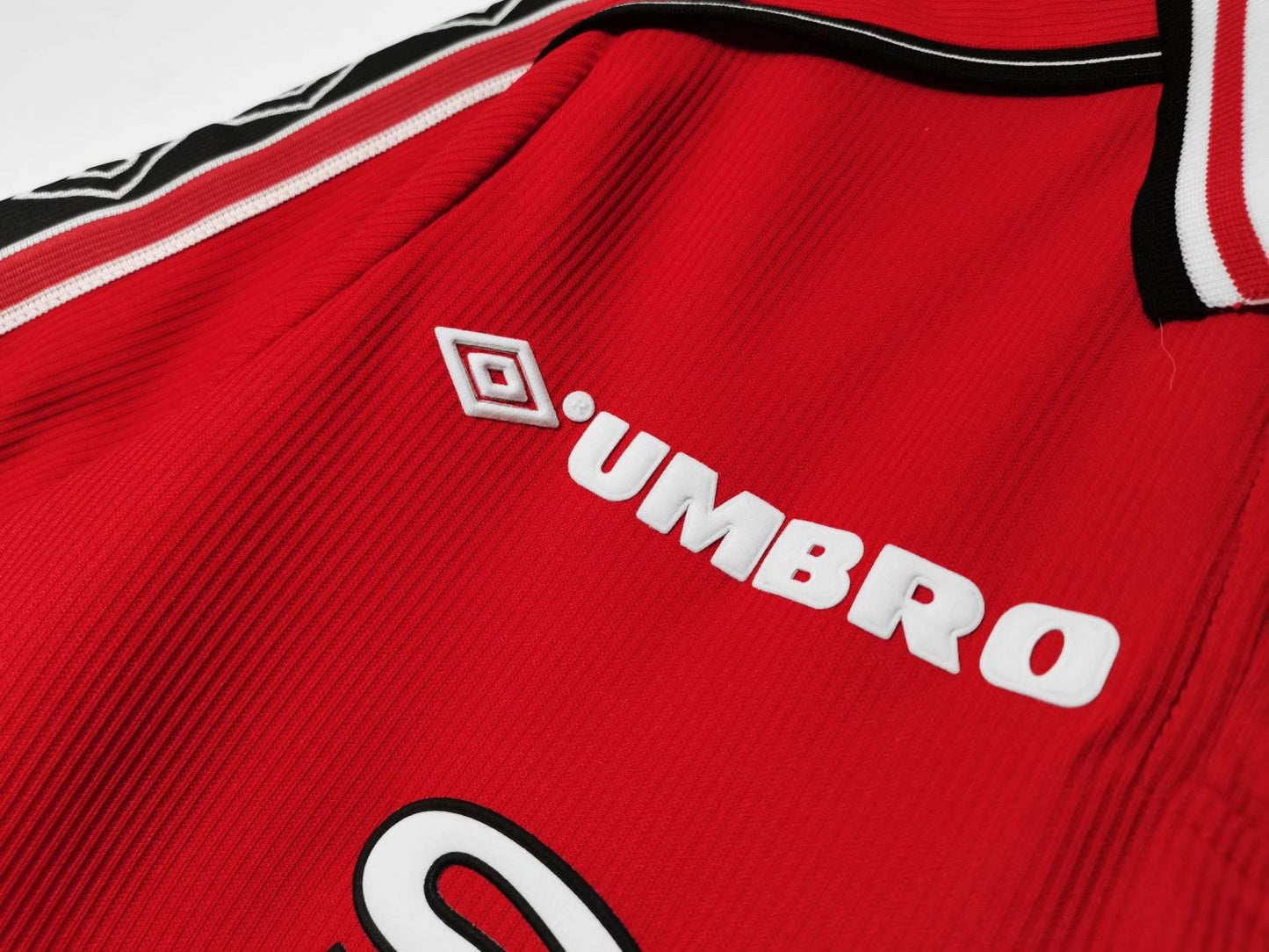 Manchester United Retro Version 98/99